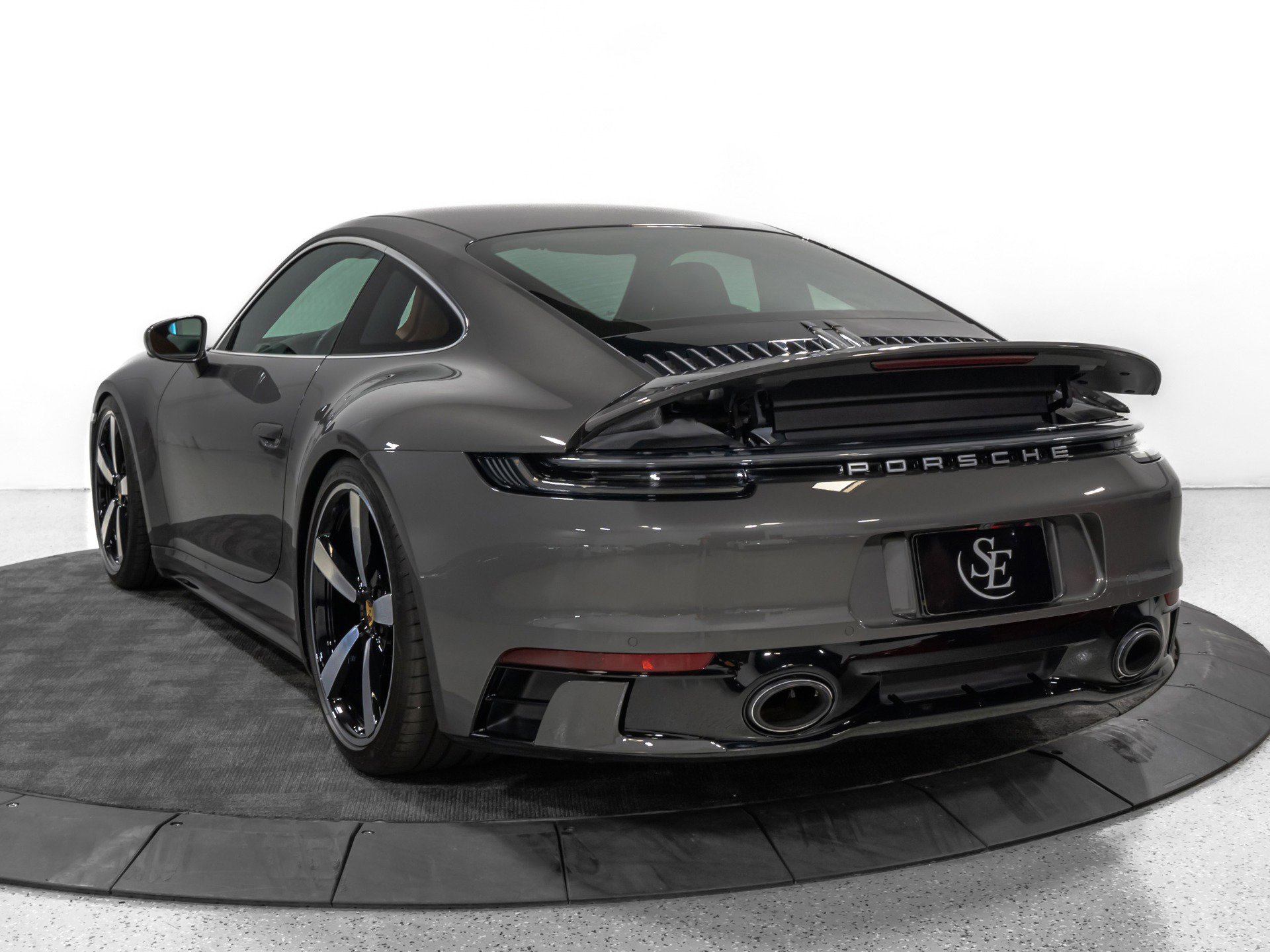 Used 2023 Porsche 911 Carrera 4S image 6