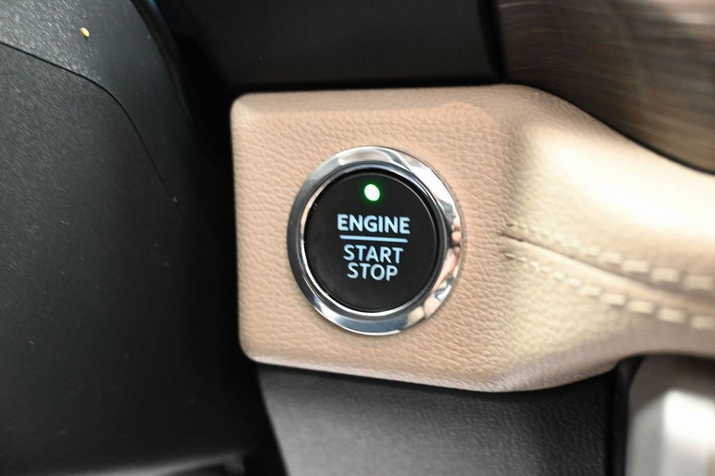 Used 2024 Ford Expedition Max Limited image 25