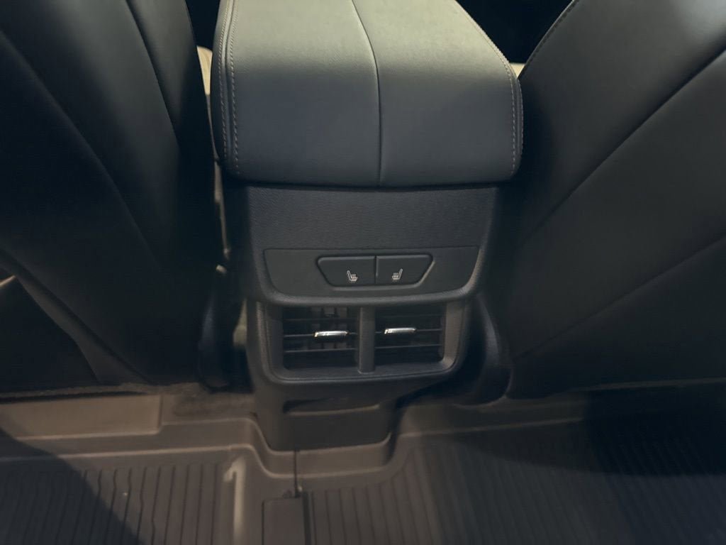 New 2026 GMC Terrain AT4 w/ Convenience Package III AWD/4WD image 21