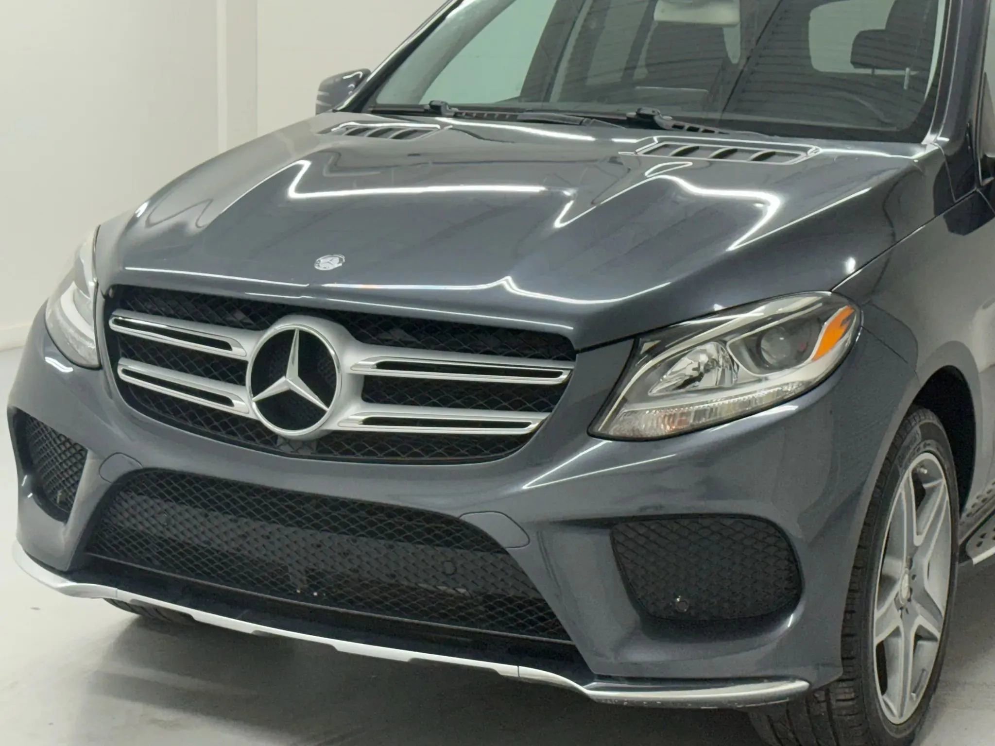 Used 2016 Mercedes-Benz GLE 350 image 9