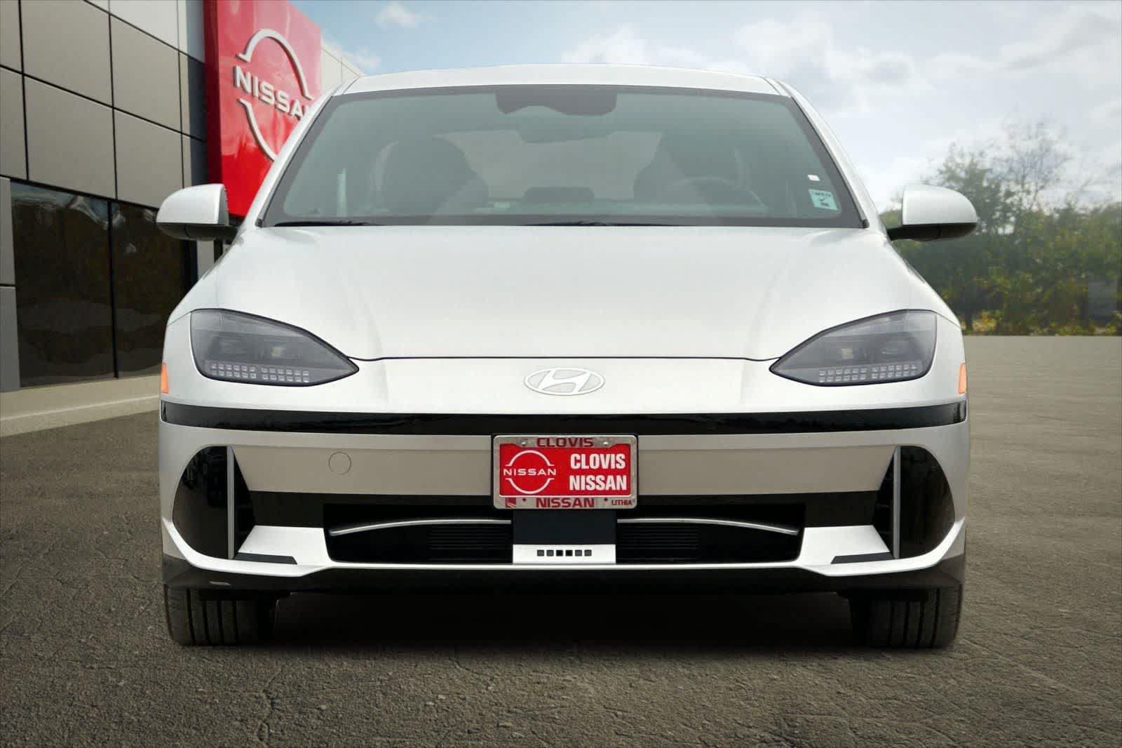 Used 2023 Hyundai Ioniq 6 SEL AWD/4WD image 11