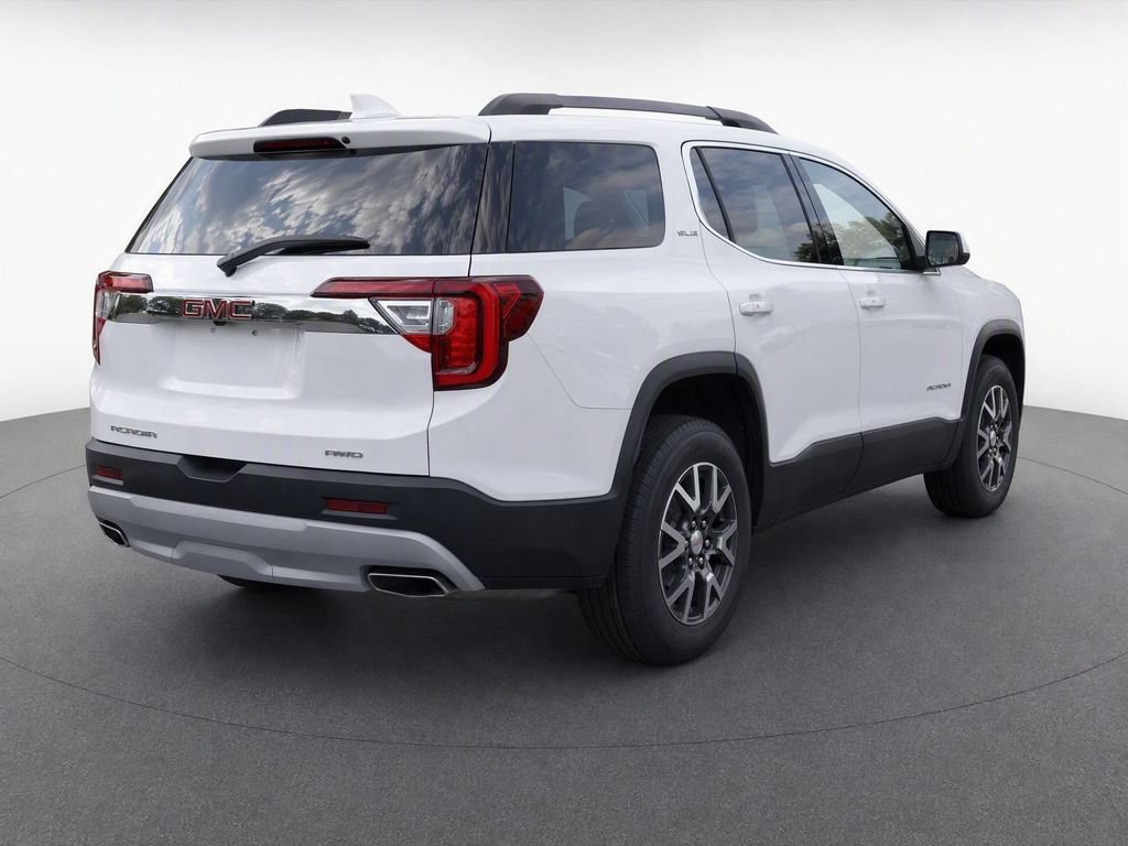 Certified 2023 GMC Acadia SLE w/ Driver Convenience Package AWD/4WD image 4