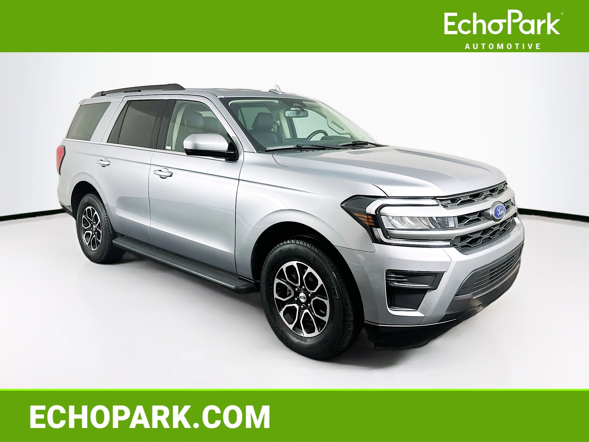 Used 2024 Ford Expedition XLT image 1