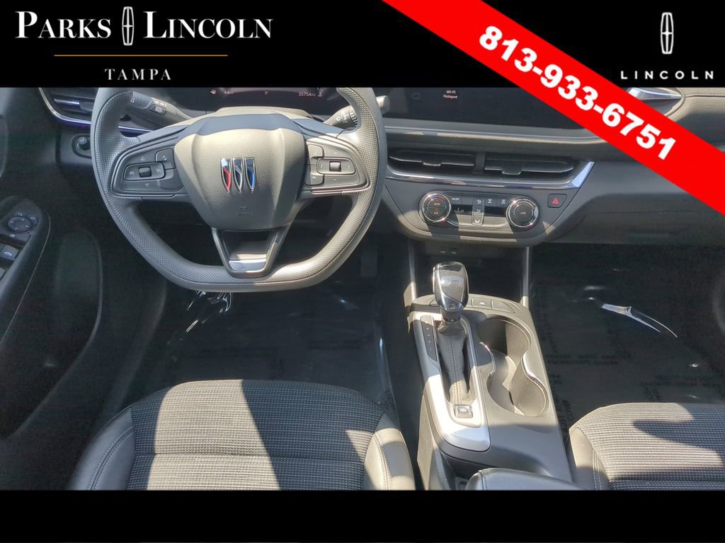 Used 2024 Buick Envista Preferred FWD image 11
