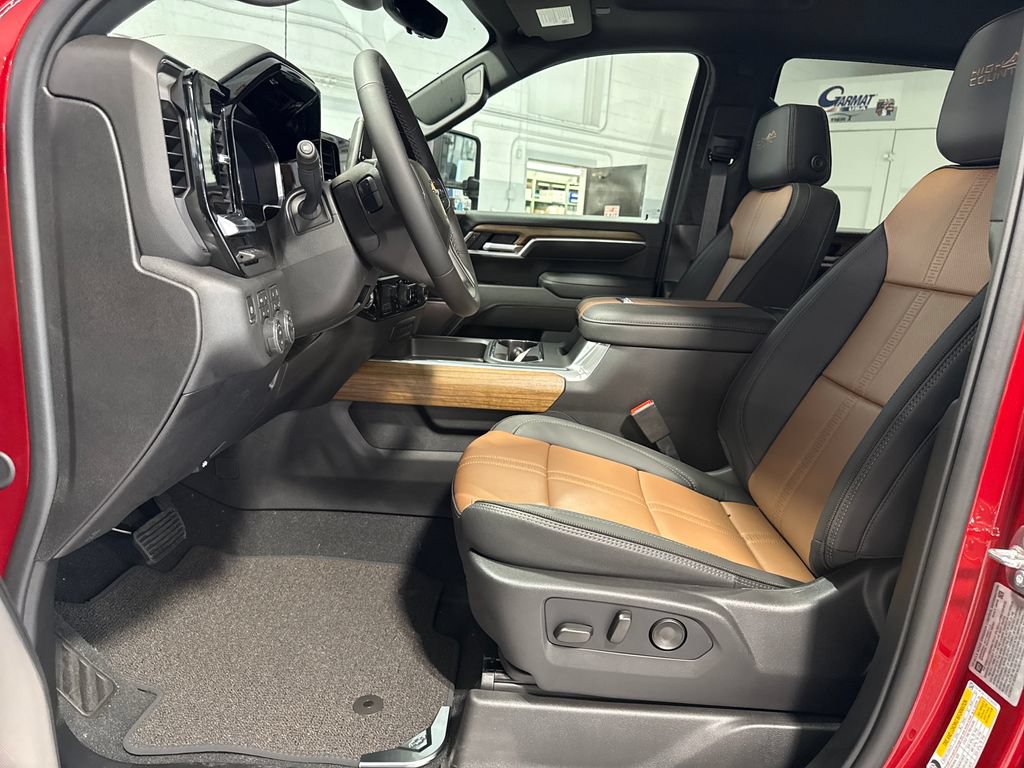 New 2026 Chevrolet Silverado 3500 High Country w/ High Country Premium Package AWD/4WD image 31