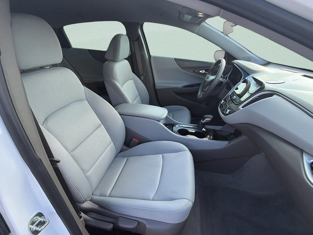 Used 2023 Chevrolet Malibu LS FWD image 10