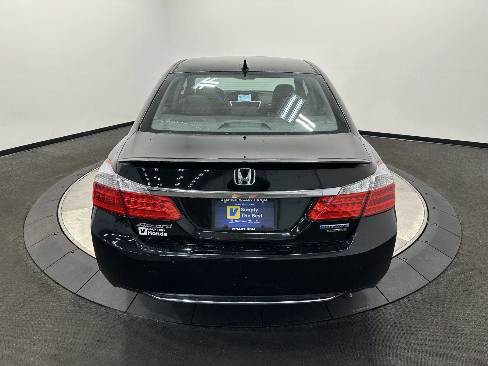 Used 2015 Honda Accord Touring image 5