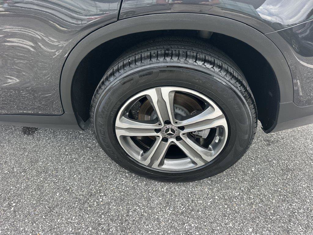 Used 2022 Mercedes-Benz GLC 300 image 11