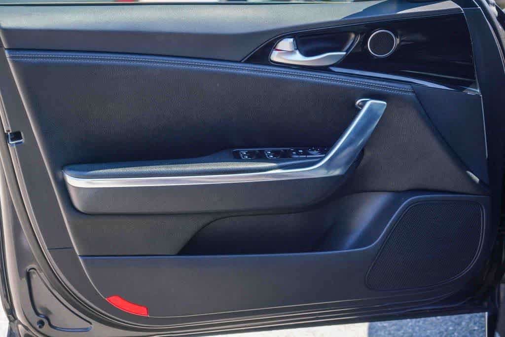 Used 2022 Kia Stinger GT-Line RWD image 19