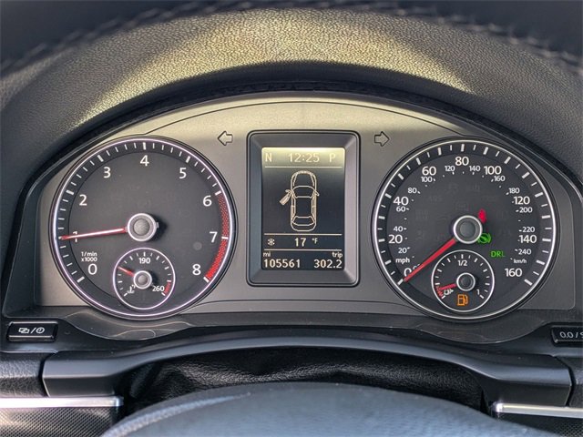 Used 2013 Volkswagen Eos Lux image 15