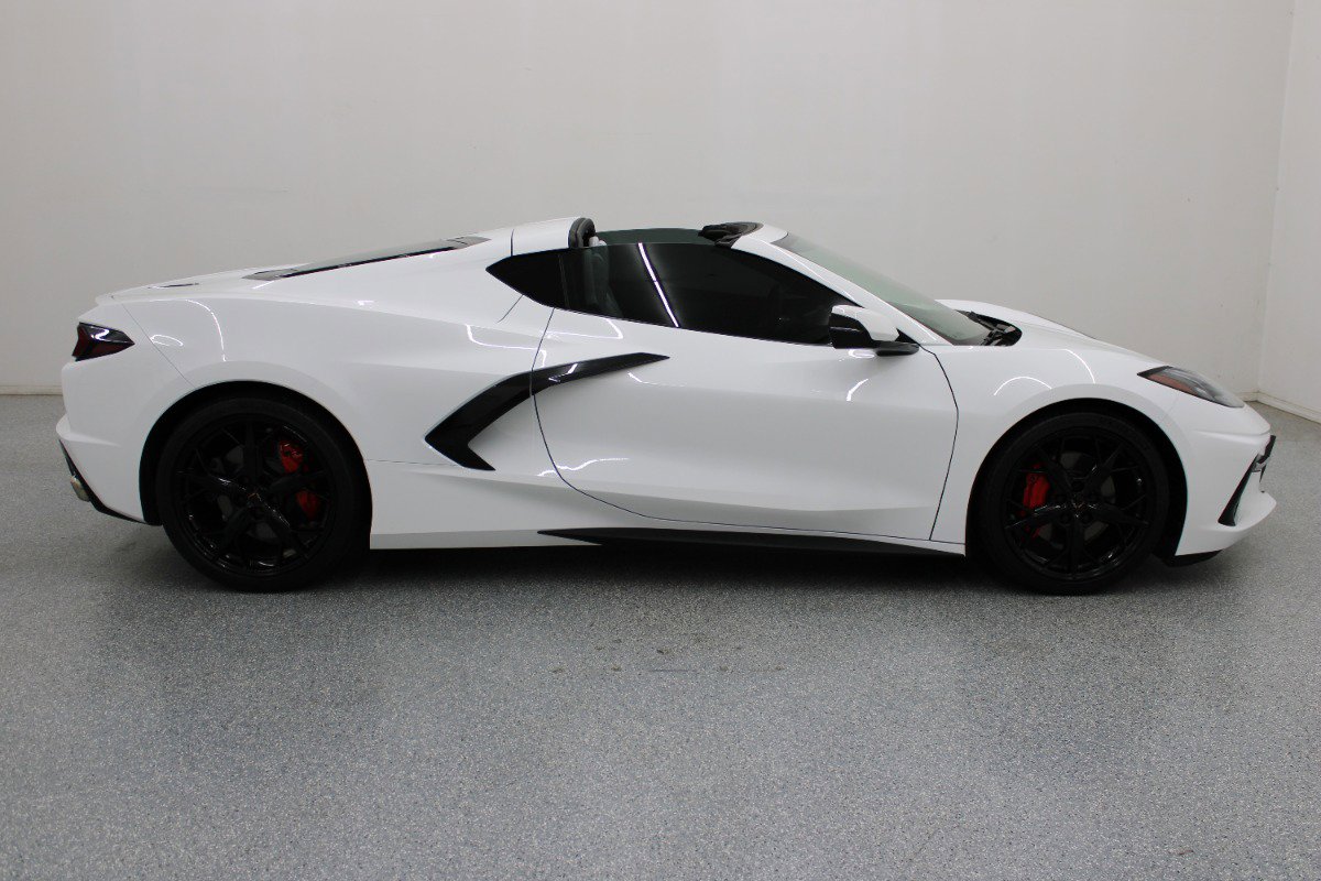 Used 2022 Chevrolet Corvette Stingray Coupe w/ 1LT image 3