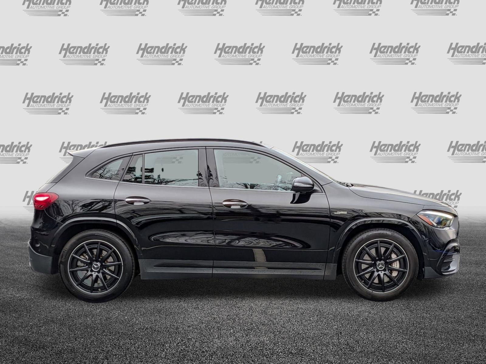 Used 2024 Mercedes-Benz GLA 35 AMG 4MATIC image 11
