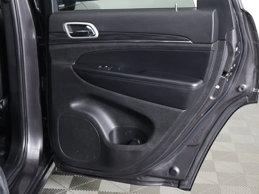 Used 2021 Jeep Grand Cherokee Limited image 26