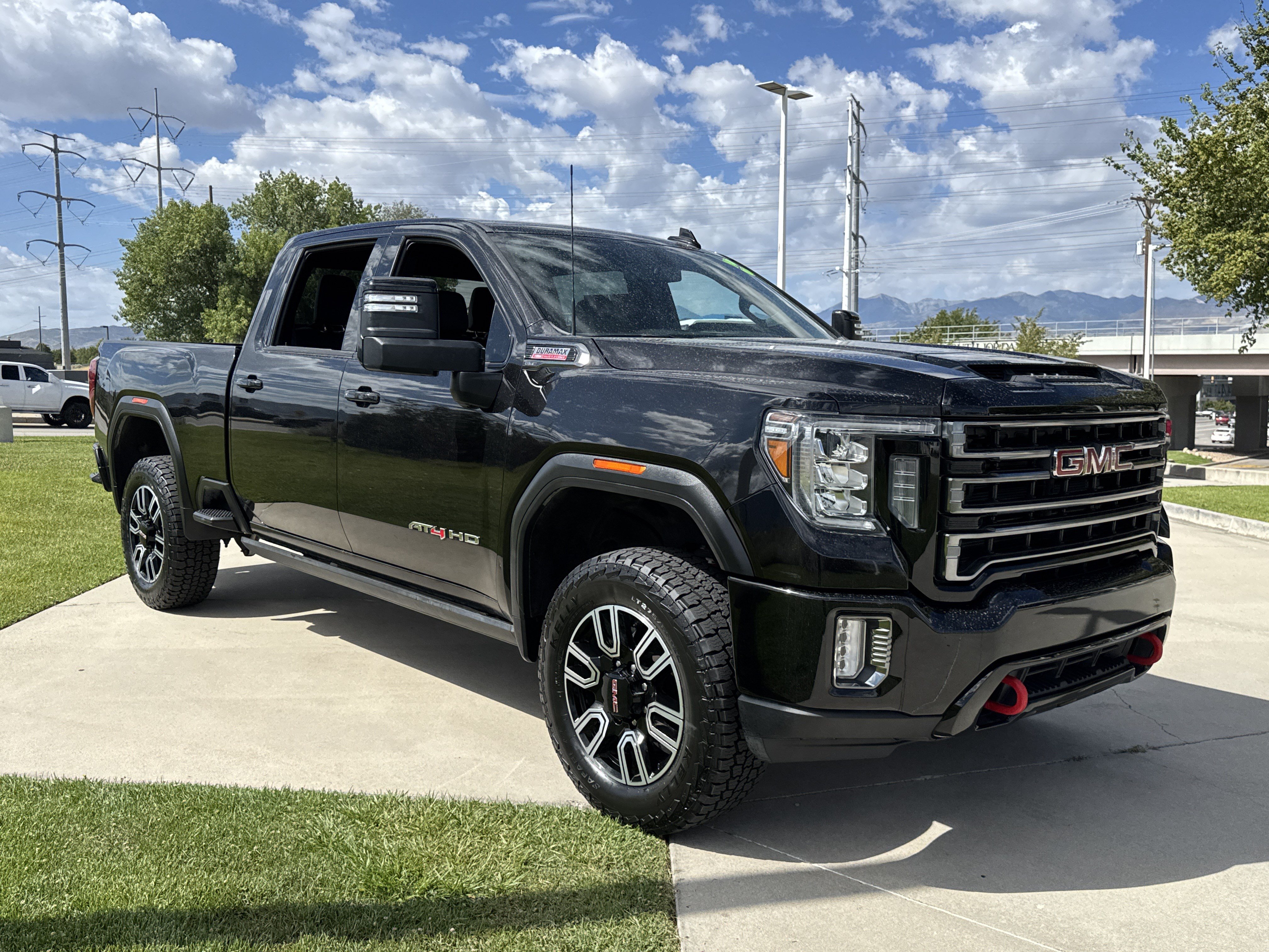 Used 2023 GMC Sierra 3500 AT4 w/ Gooseneck/5TH Wheel Package AWD/4WD image 8