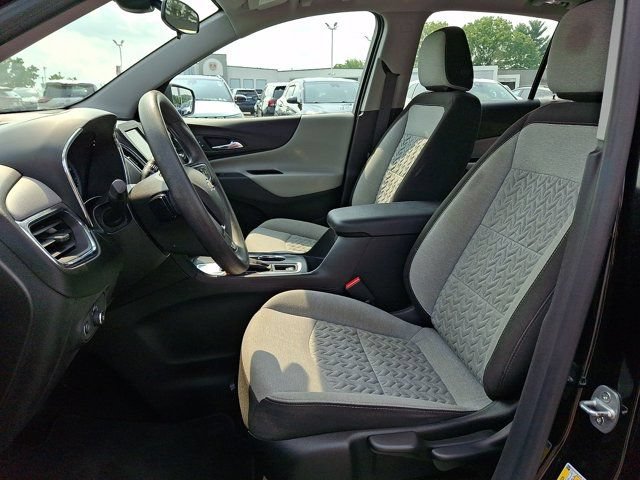 Used 2023 Chevrolet Equinox LS w/ Driver Confidence II Package FWD image 17