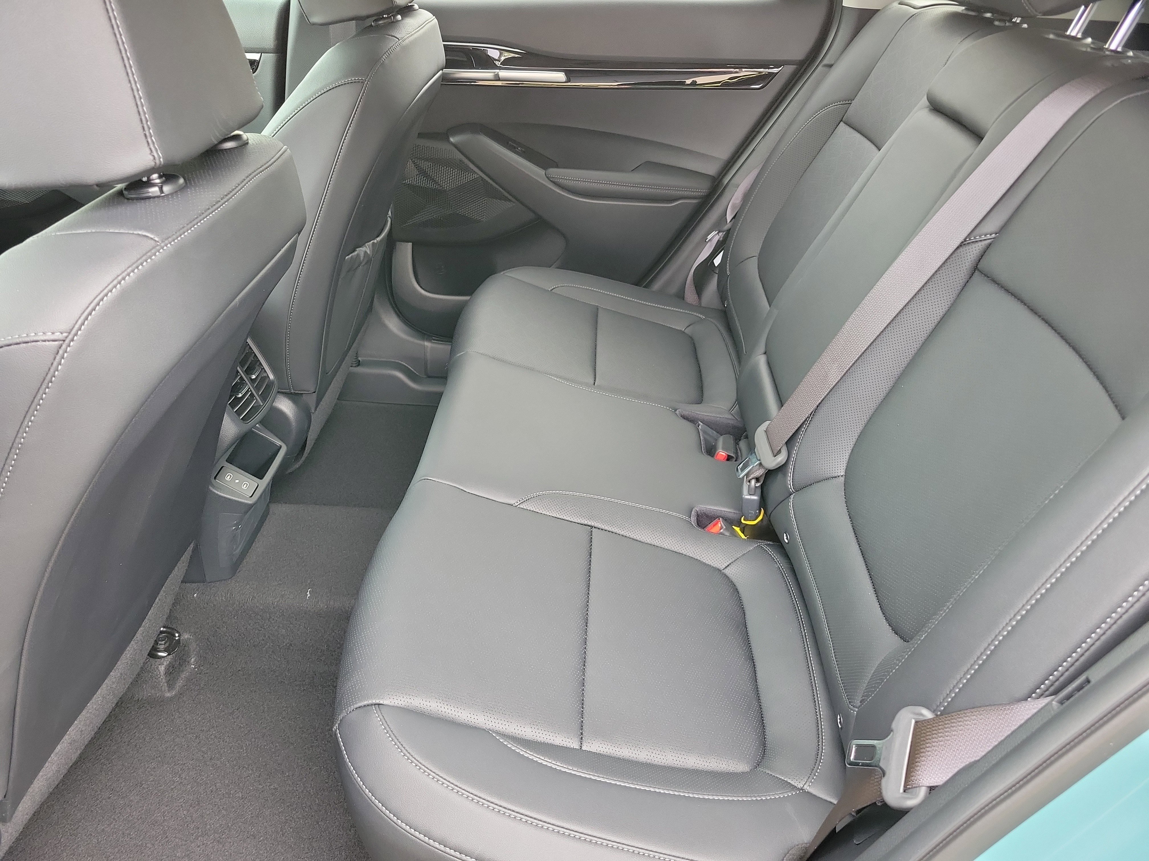 New 2026 Kia Seltos EX FWD image 6