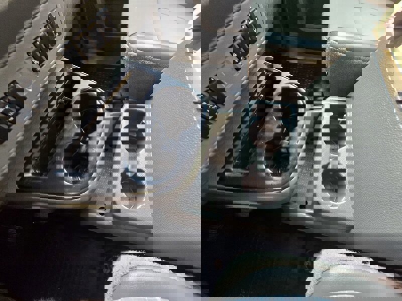 Used 2019 Nissan NV 2500 SV image 21