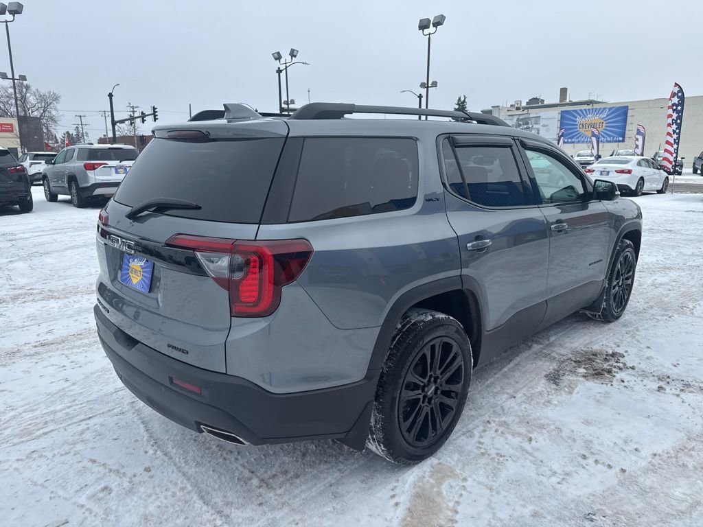 Used 2022 GMC Acadia SLT w/ Elevation Edition image 9