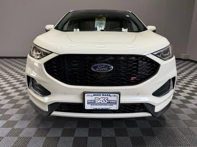 Used 2022 Ford Edge ST w/ Equipment Group 401A AWD/4WD image 4