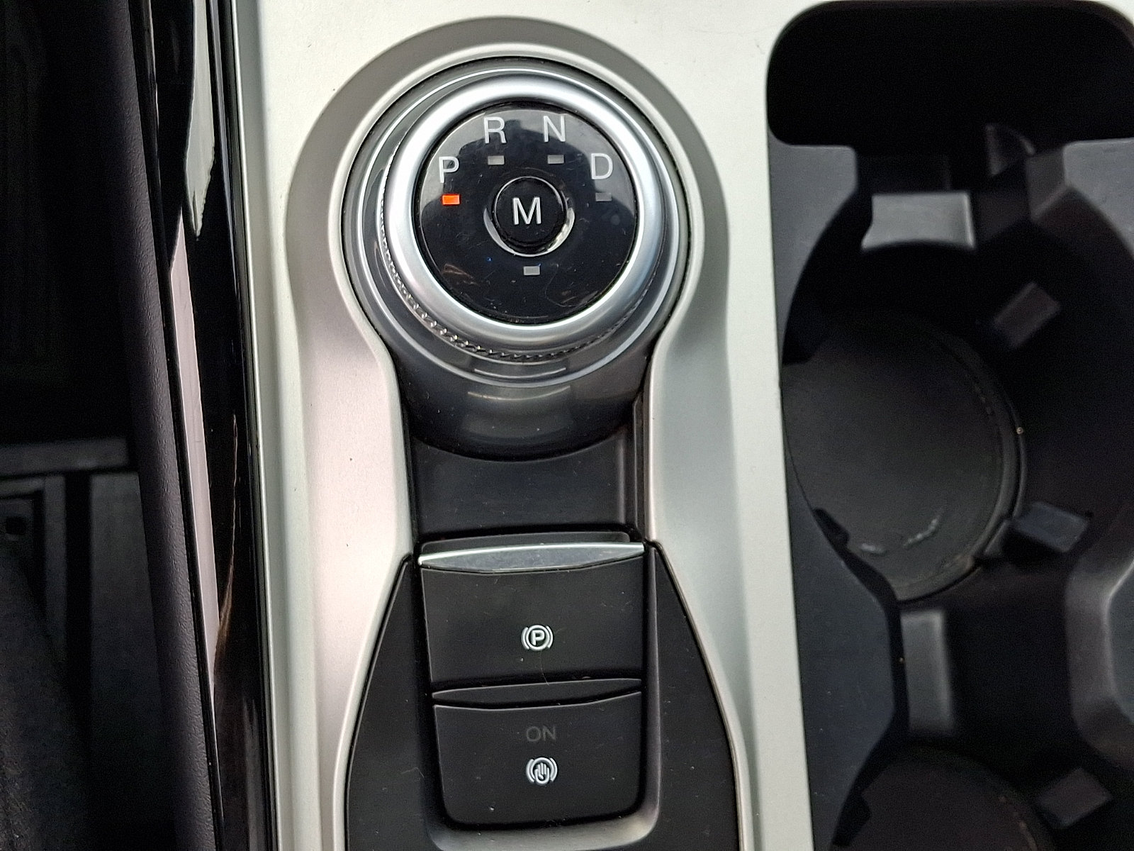 Used 2023 Ford Explorer ST w/ Equipment Group 401A AWD/4WD image 17