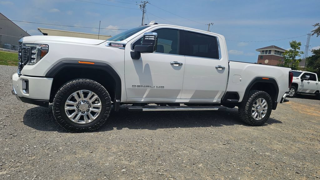 Used 2021 GMC Sierra 3500 Denali w/ Denali Ultimate Package AWD/4WD image 1