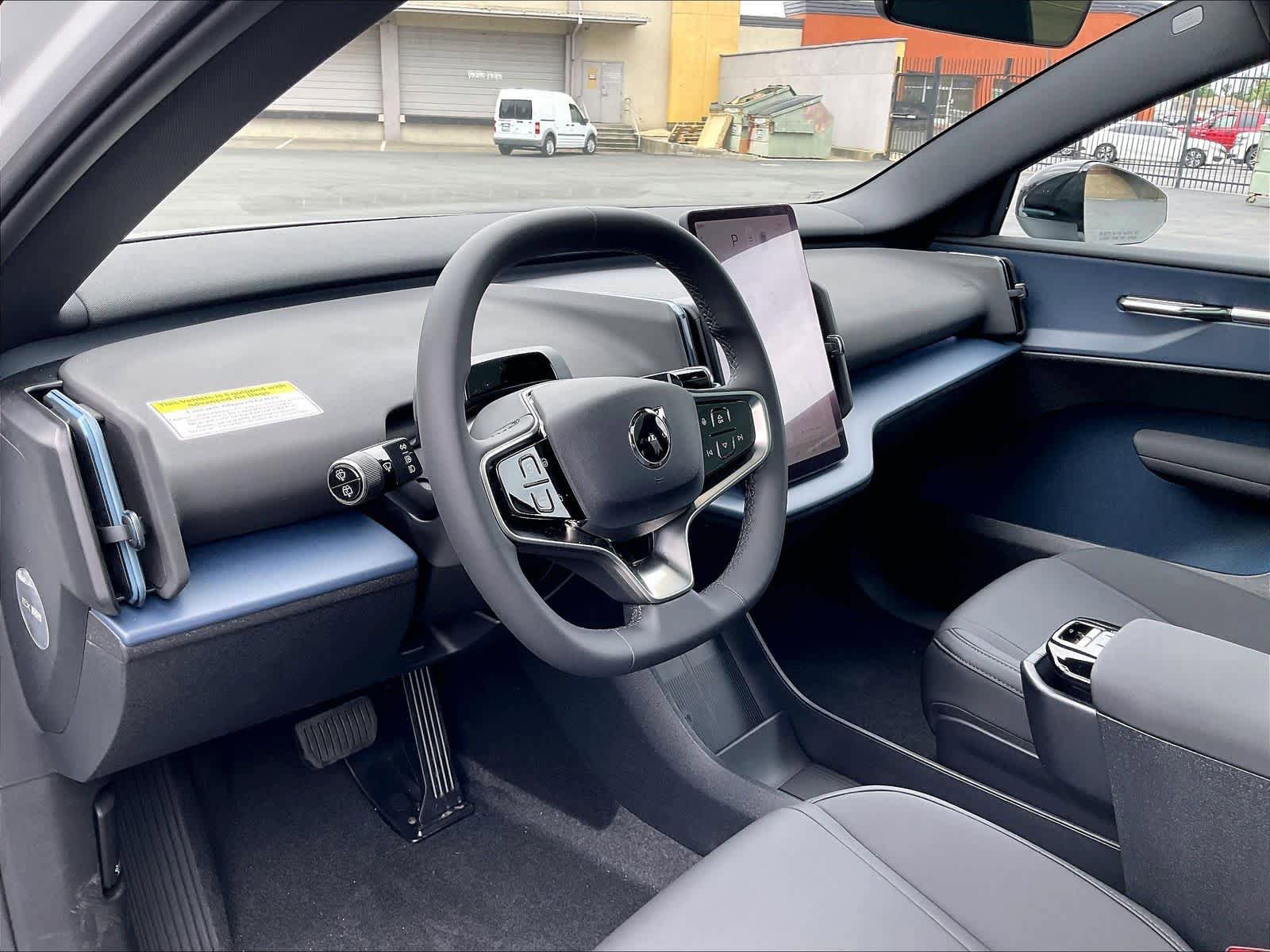 New 2026 Volvo EX30 Plus w/ Protection Package AWD/4WD image 8