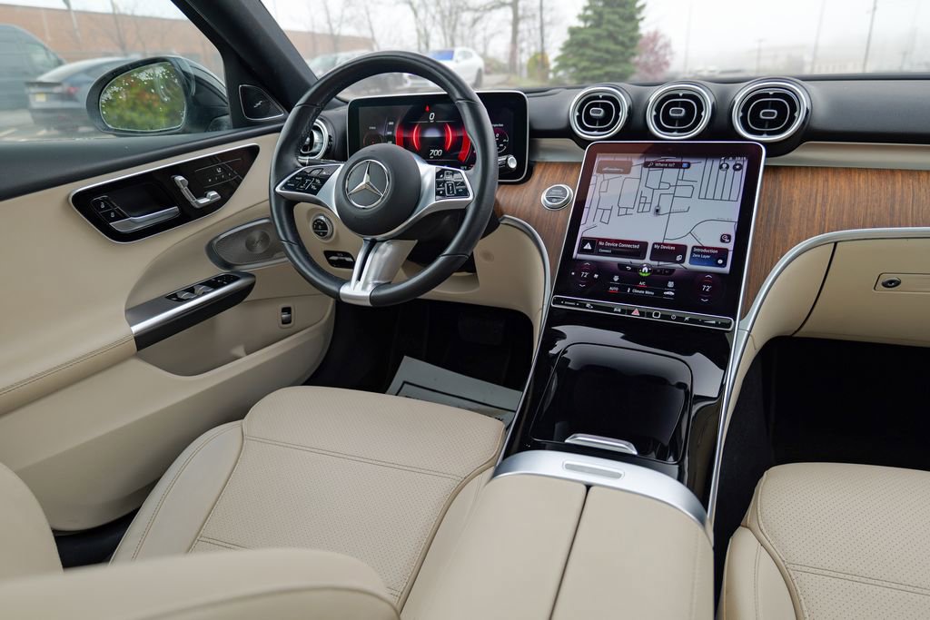 Used 2022 Mercedes-Benz C 300 4MATIC Sedan w/ Pinnacle Trim Package image 43