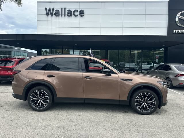 Used 2025 MAZDA CX-70 Plug-In Hybrid w/ Premium Plus AWD/4WD image 5