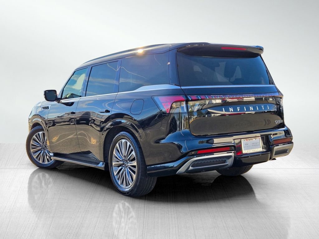 Used 2025 INFINITI QX80 Sensory image 6