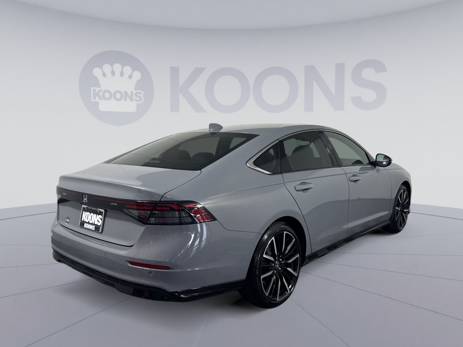 Used 2025 Honda Accord Touring image 7