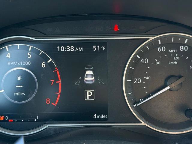 New 2025 Nissan Versa SR w/ Trunk Package FWD image 30