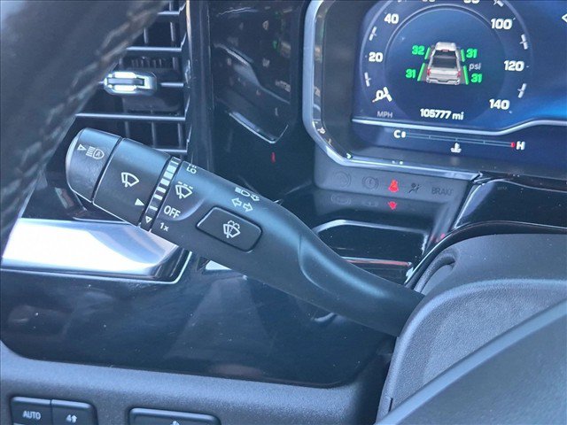 Used 2022 Chevrolet Silverado 1500 LT AWD/4WD image 17
