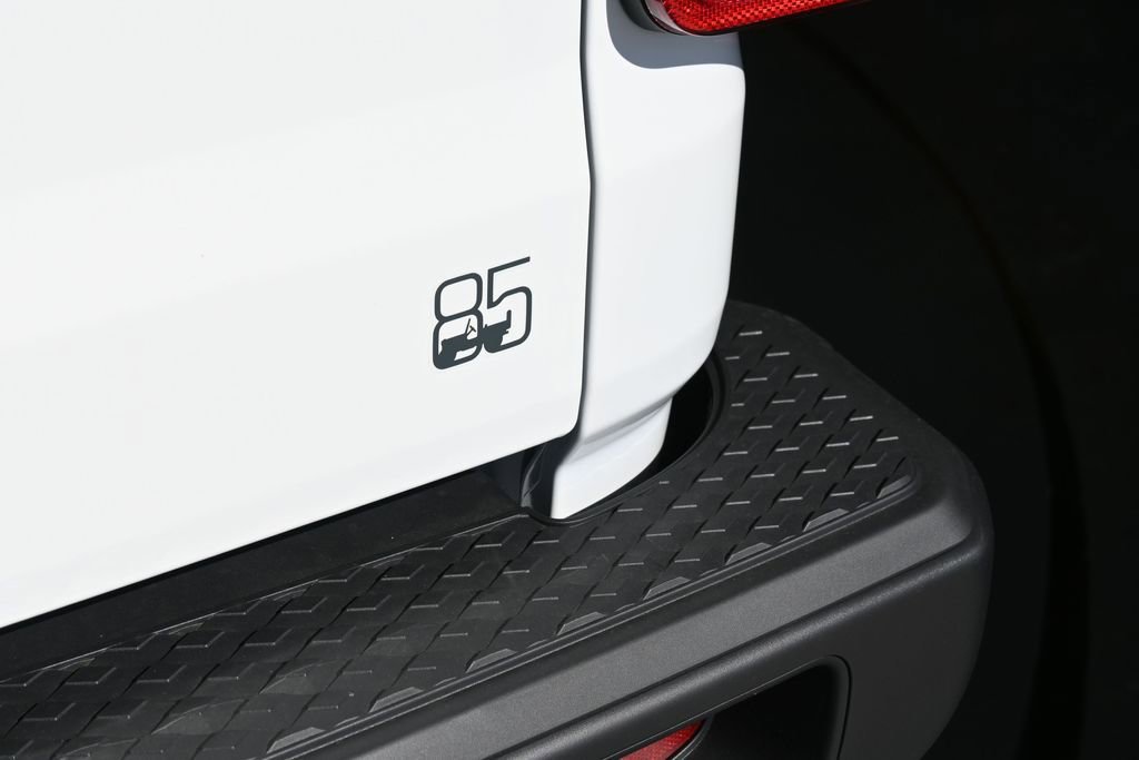 New 2026 Jeep Gladiator Sport AWD/4WD image 9