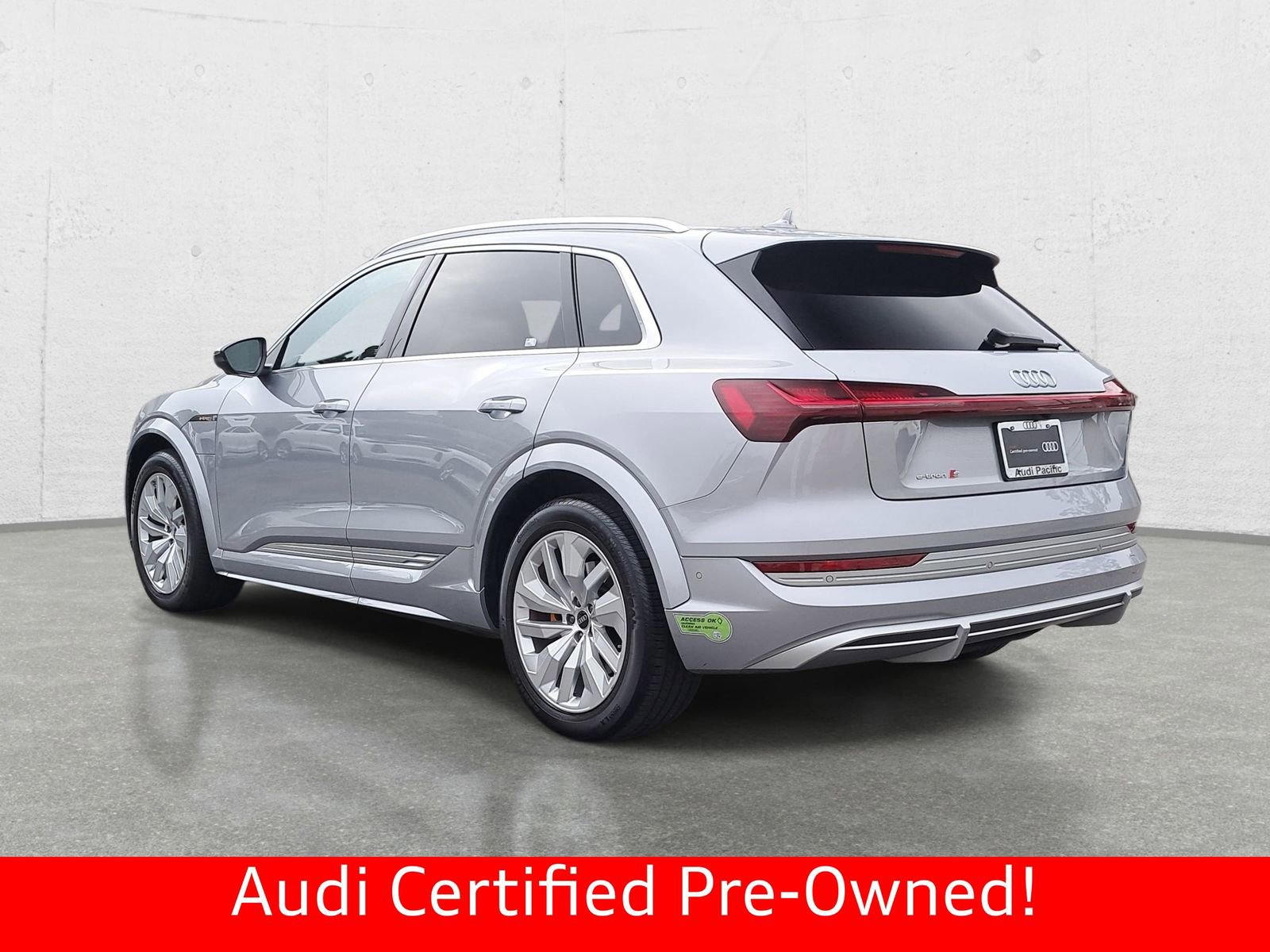 Certified 2023 Audi e-tron S Premium Plus image 7