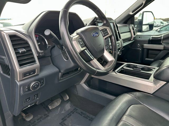 Used 2022 Ford F450 Platinum w/ FX4 Off-Road Package image 22