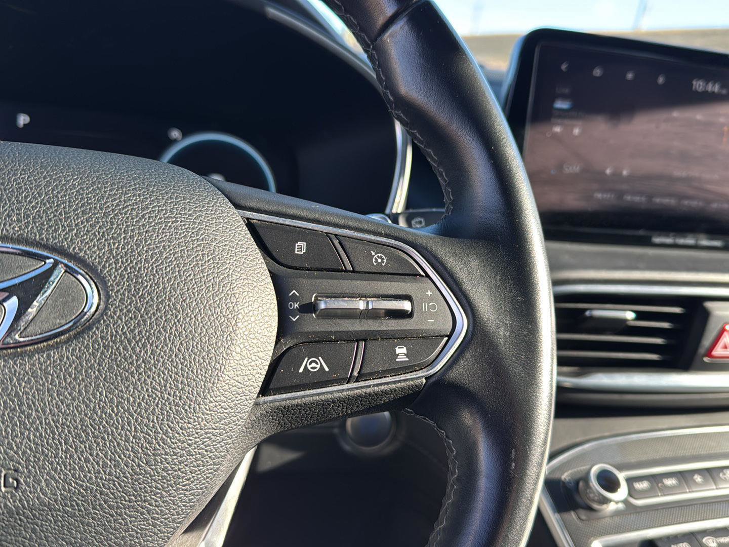 Used 2022 Hyundai Santa Fe SEL w/ Convenience + Premium Package image 19