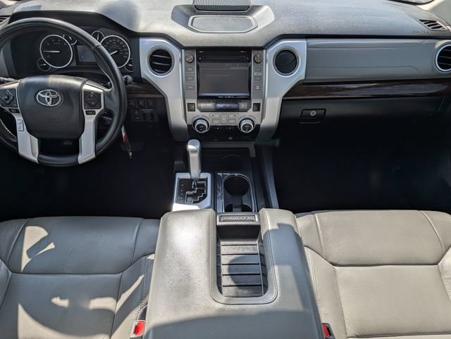 Used 2017 Toyota Tundra Limited w/ Limited Premium Package RWD image 11
