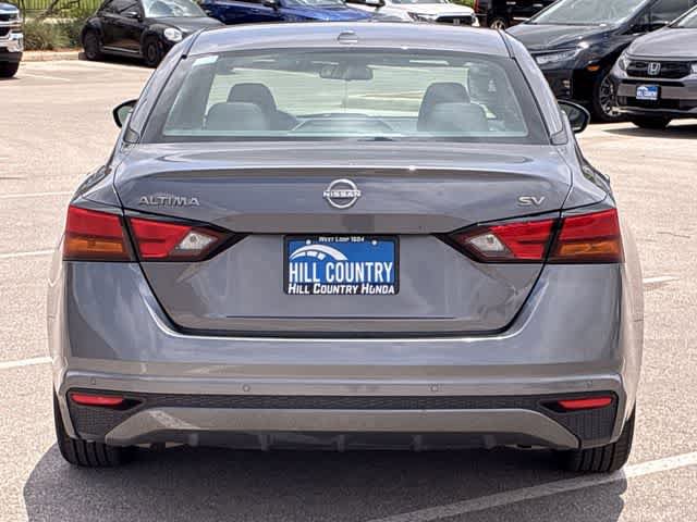 Used 2024 Nissan Altima 2.5 SV FWD image 5