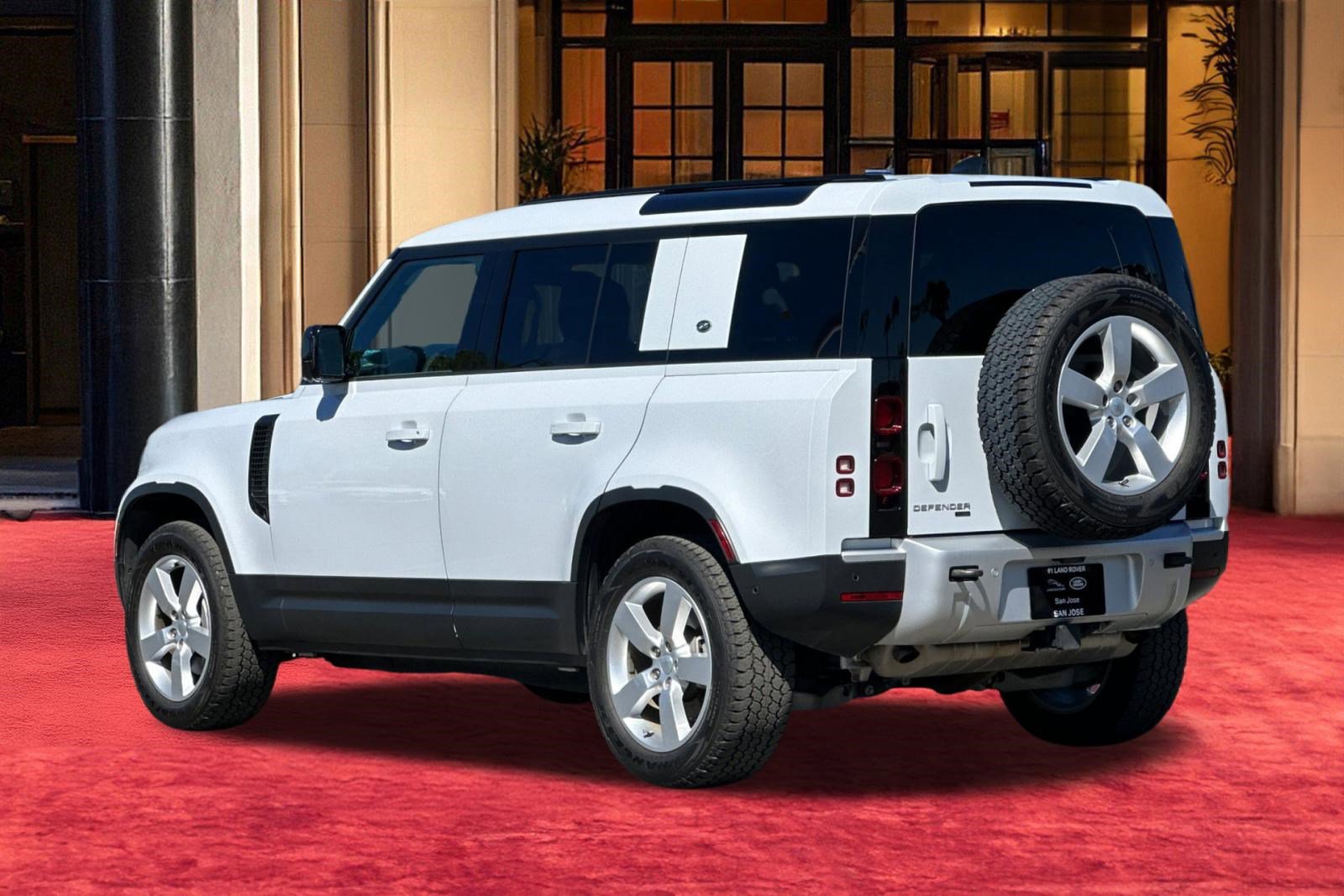 Certified 2023 Land Rover Defender 110 SE image 4