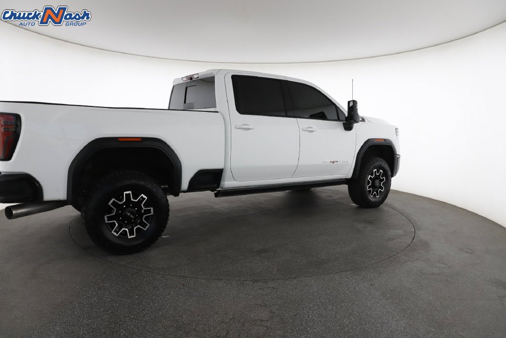 Used 2025 GMC Sierra 2500 AT4X AWD/4WD image 13