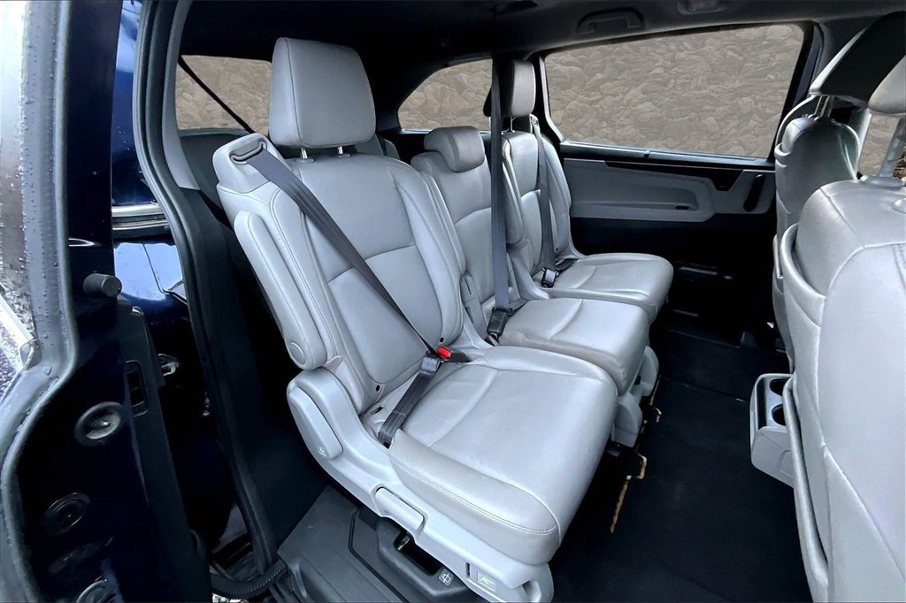 Used 2023 Honda Odyssey Touring image 24