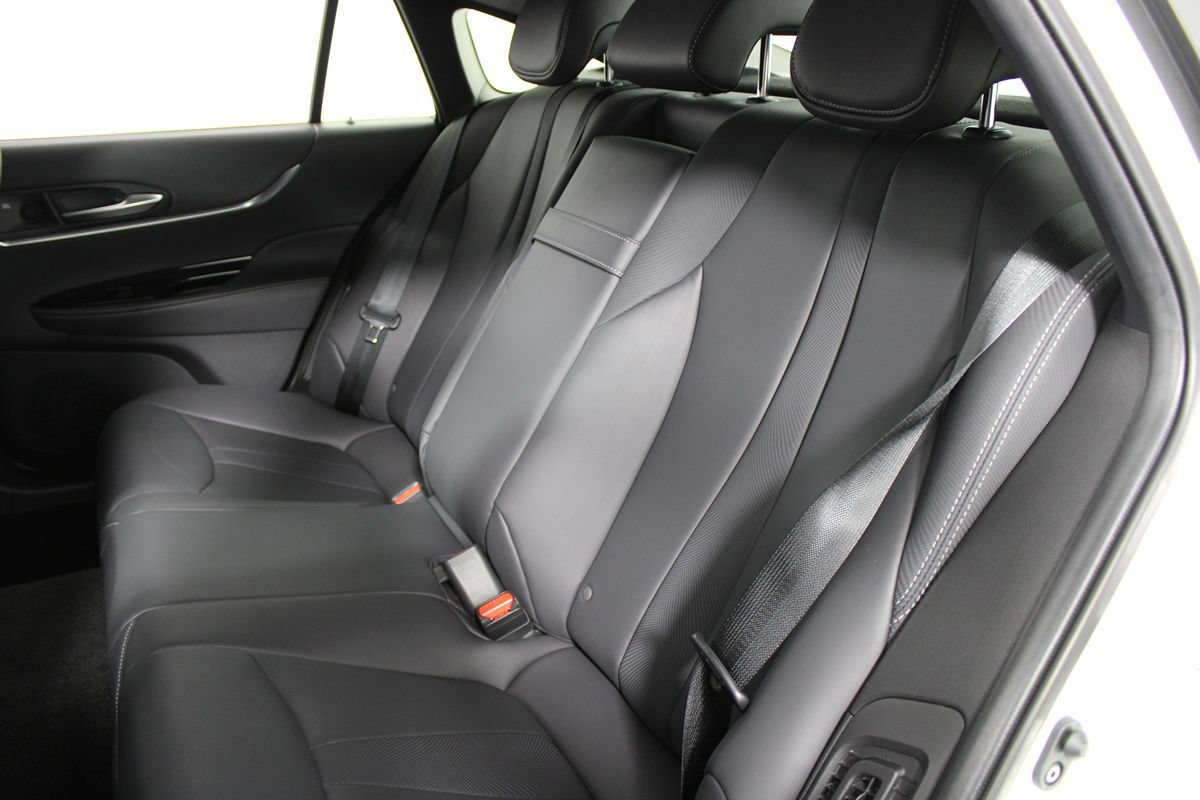 Used 2023 Toyota Mirai w/ Advanced Technology Package RWD image 32
