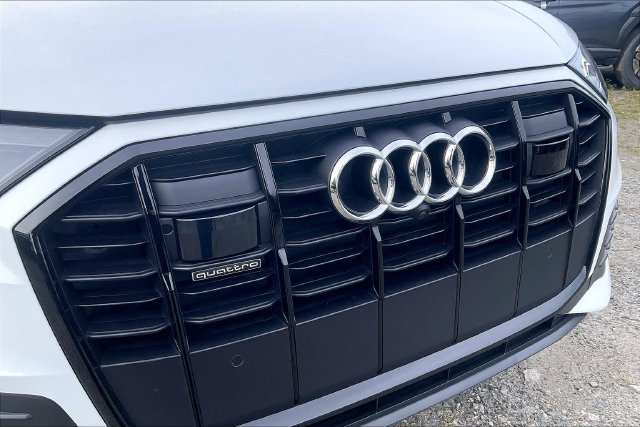 Used 2024 Audi Q7 2.0T Premium Plus AWD/4WD image 30