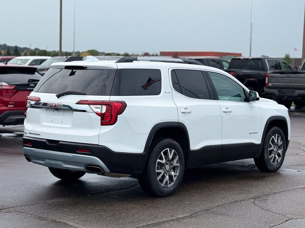 Used 2022 GMC Acadia SLE w/ Driver Convenience Package FWD image 33