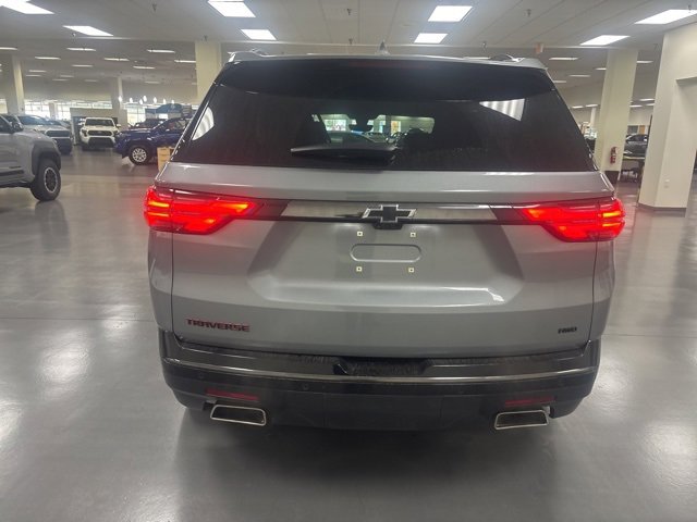 Used 2023 Chevrolet Traverse Premier w/ Redline Edition image 6