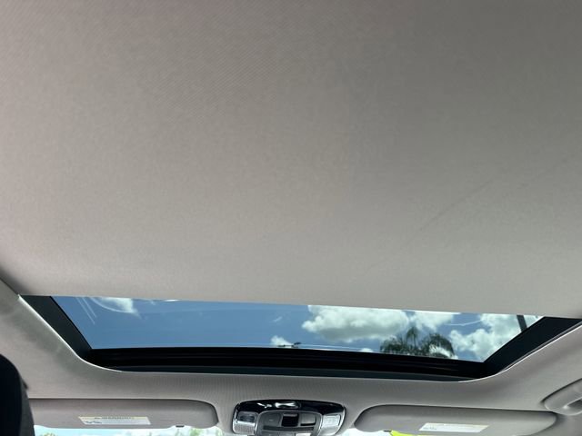 Certified 2023 Hyundai Sonata SEL w/ Convenience Package image 16
