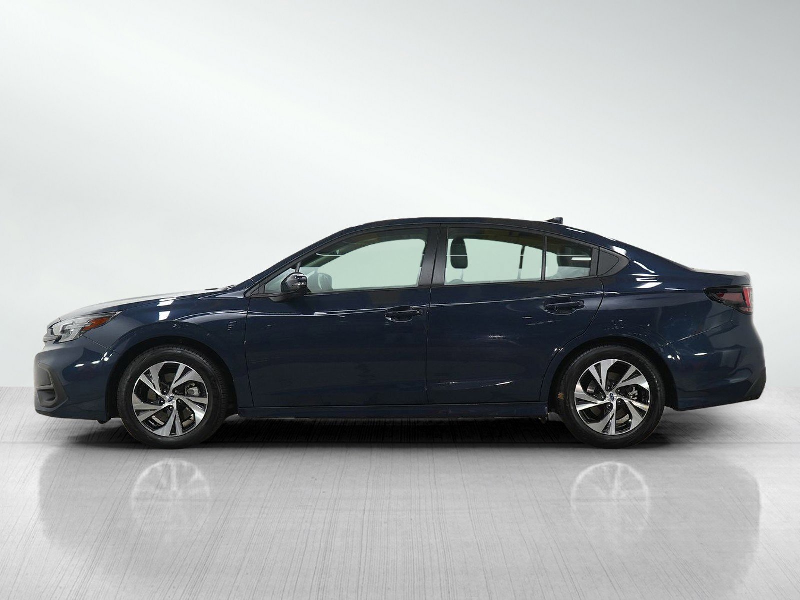 Used 2024 Subaru Legacy Premium image 2
