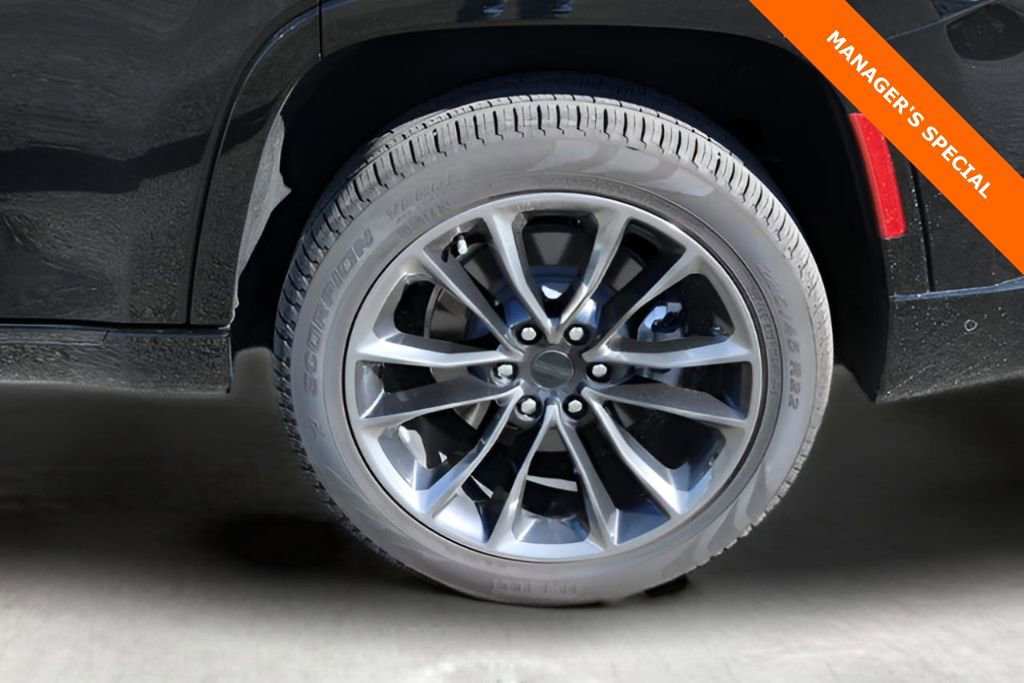 New 2025 Jeep Grand Wagoneer Series III w/ Quick Order Packagew 28T image 9