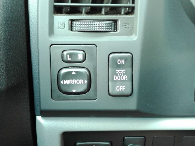 Used 2013 Toyota Tundra 2WD Double Cab image 29