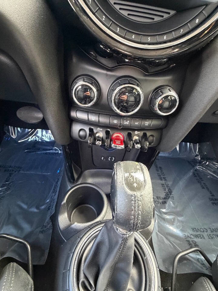 Used 2016 MINI Cooper S image 14
